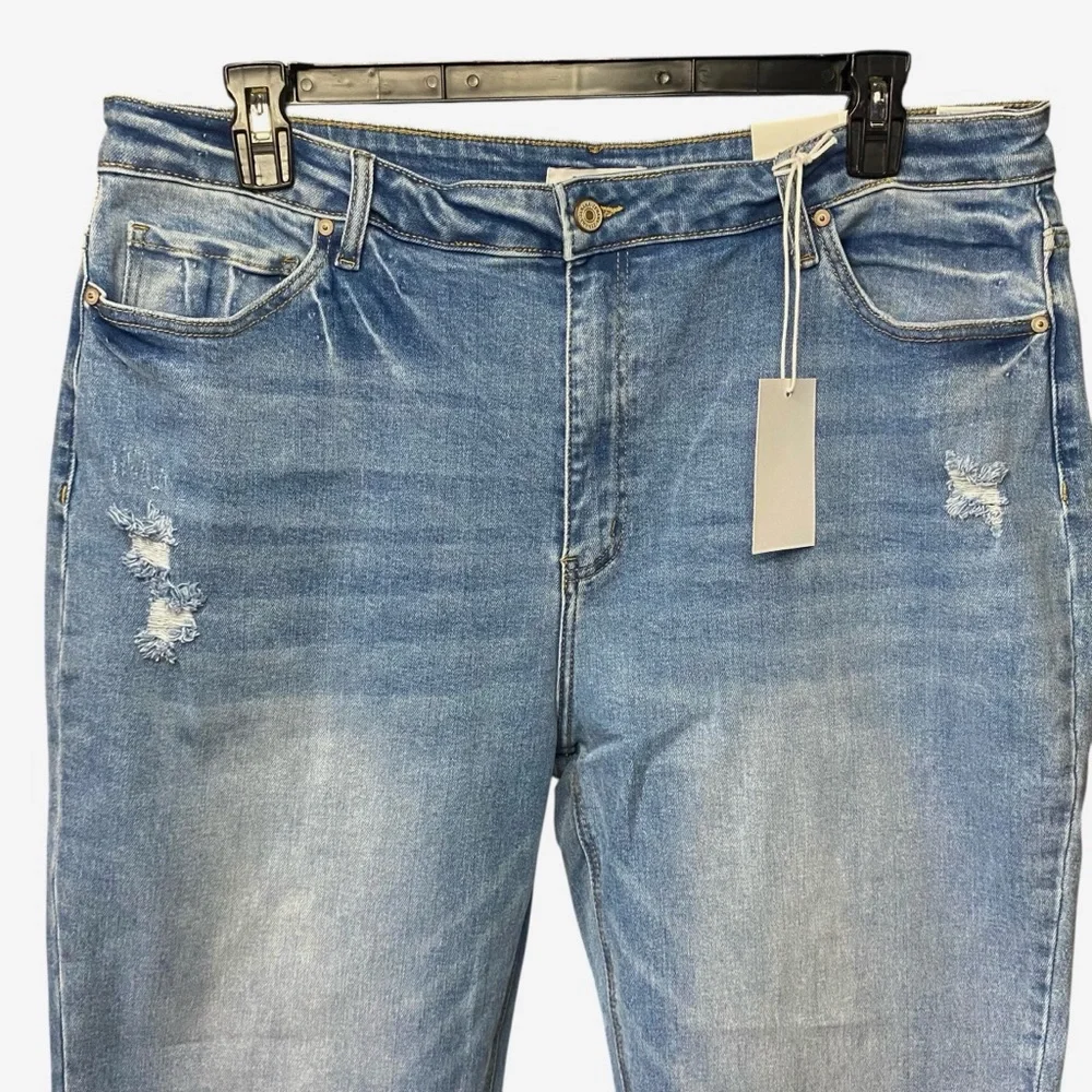 Zenana Denim Kick Flare Jeans Womens Plus Size 38 NWT Distressed Frayed Hem - Picture 3 of 12